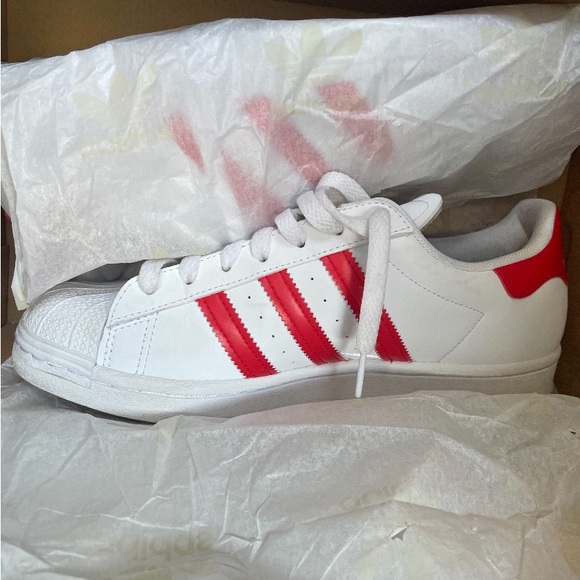 Adidas Shelltoe Women’s White Red - Picture 6 of 6